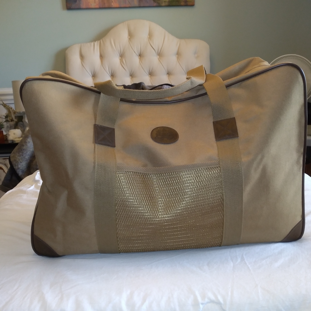 Classic Men's Duffel Bag in Tan - Travel & Gym Carryall Canvas W/Leather Detail